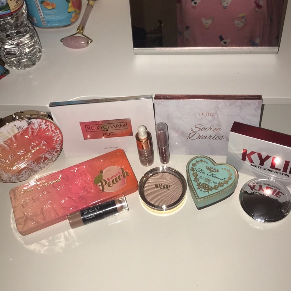 Huge makeup lot